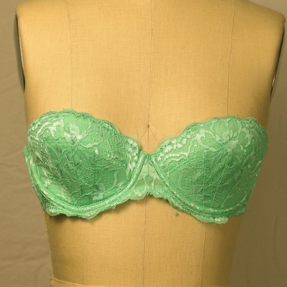 VS PINK Strapless Bra